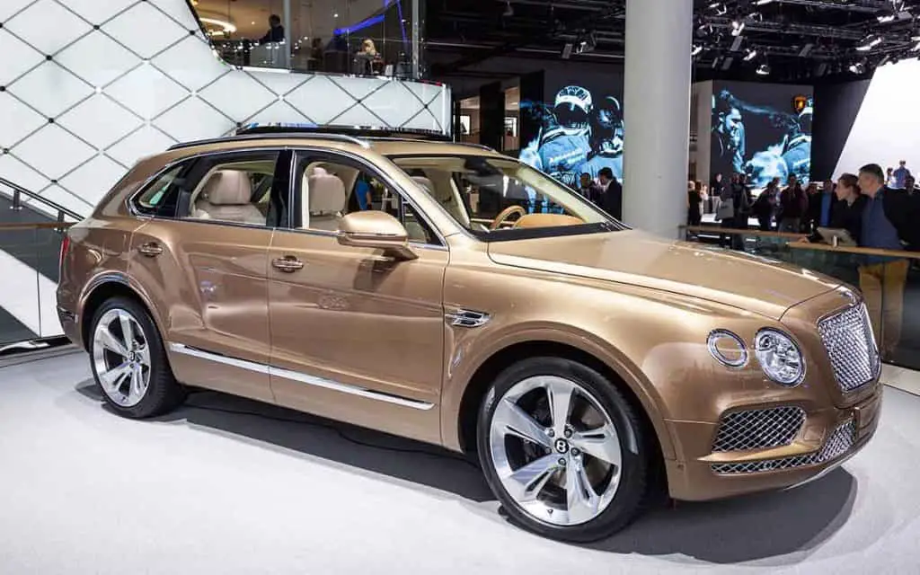 bentley bentayga ultra luxury car for small and midsize families