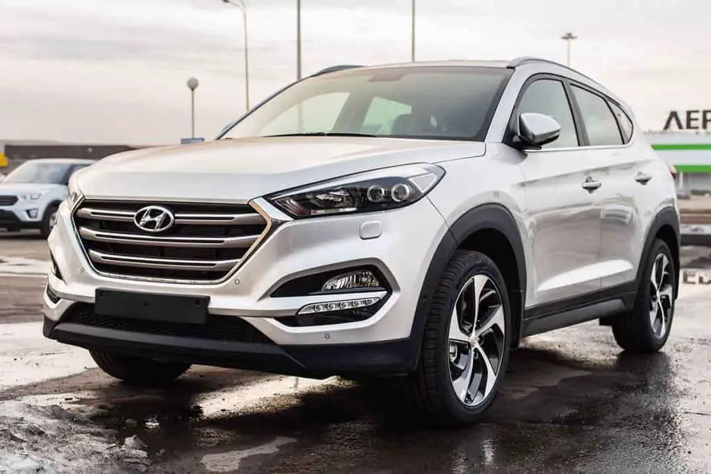 hyundai tucson for family of three