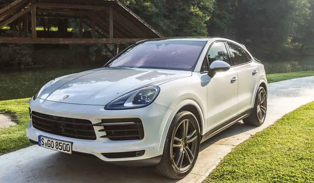 porsche cayenne sports suv daily driver