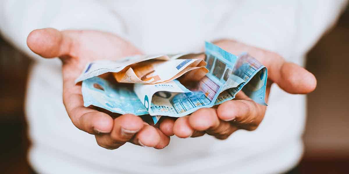 15 Car Rentals w/ the Lowest Deposit Ranked (No Deposit?) RIDE + DRIVE