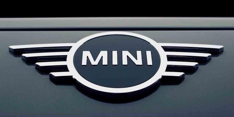 MINI Coopers with Android Auto (5 Models Awaiting)